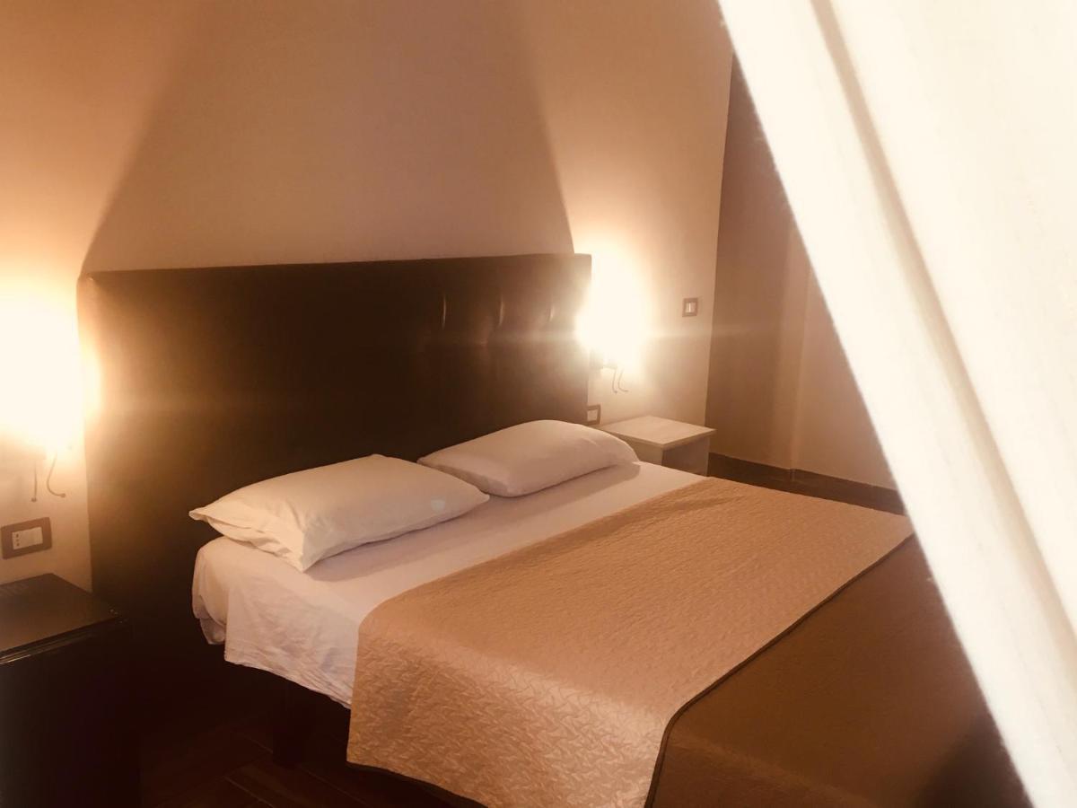 Bed & Breakfast La Storia Di Napoli
