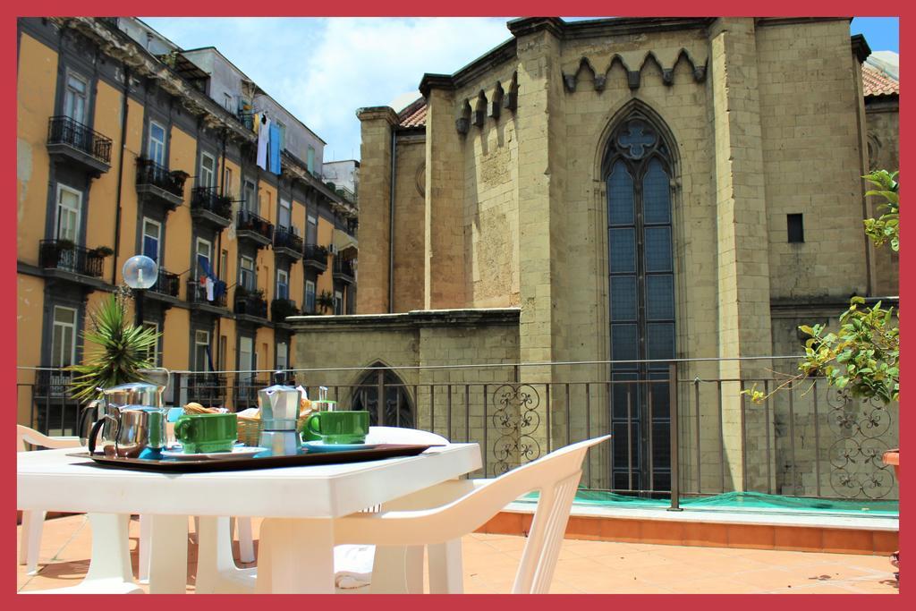 Bed & Breakfast La Storia Di Napoli